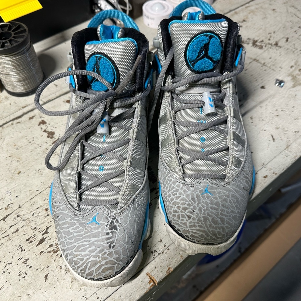 6 Rings Jordan-Powder Elephante Colorway